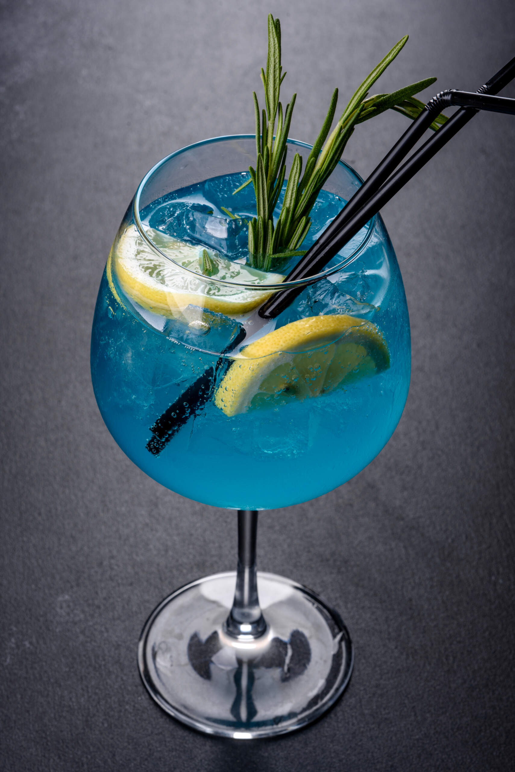 Blue Lagoon Mocktail: Rezept für den alkoholfreien Cocktail